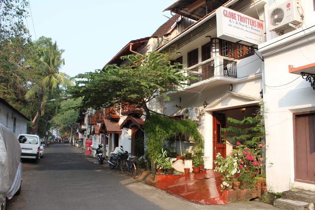 Globe Trotters Inn Kochi Esterno foto