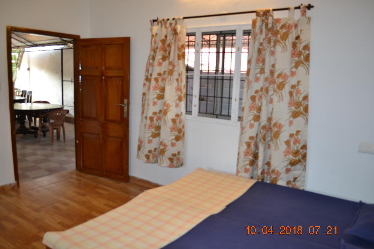 Globe Trotters Inn Kochi Esterno foto